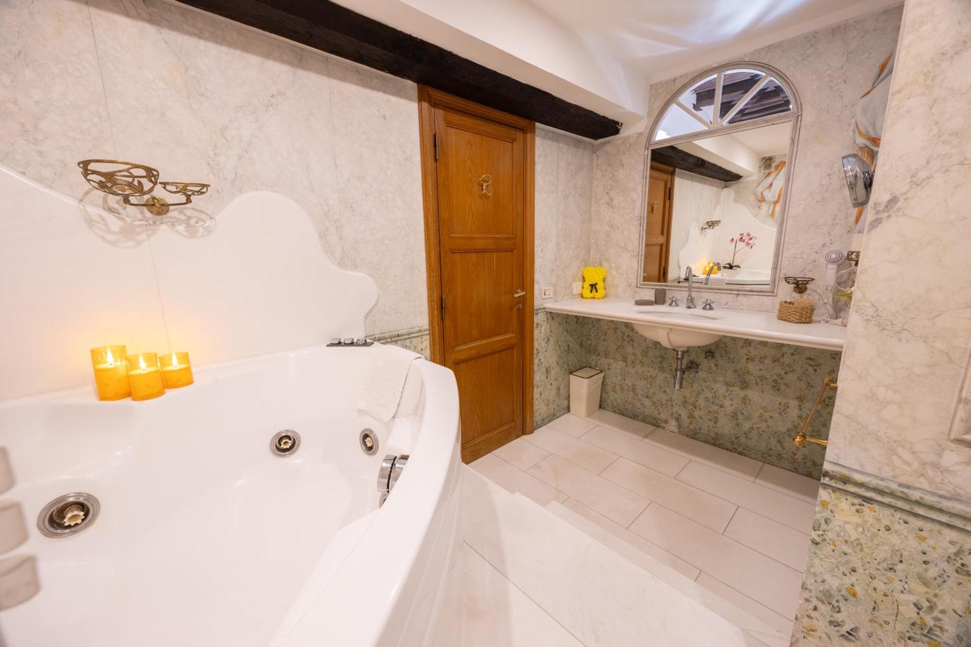 Mb Suites Margutta Roma Esterno foto
